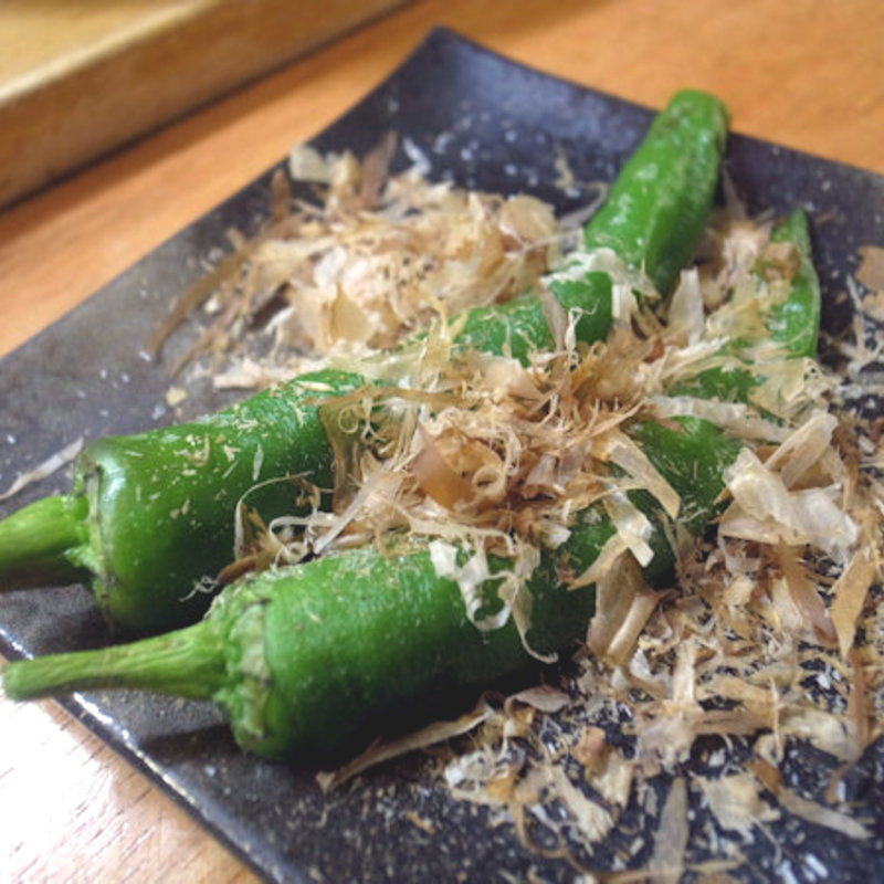 万願寺唐辛子(立ち呑み酒場 さくら )