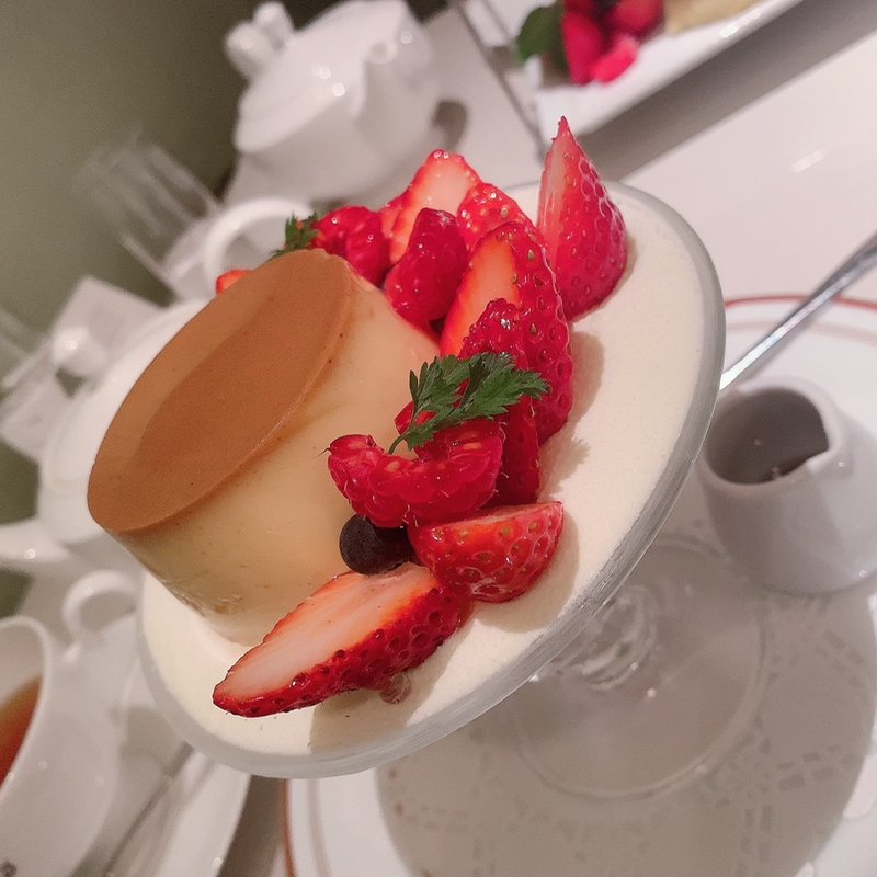 季節限定　苺のプリン(パティスリー パブロフ 元町本店)