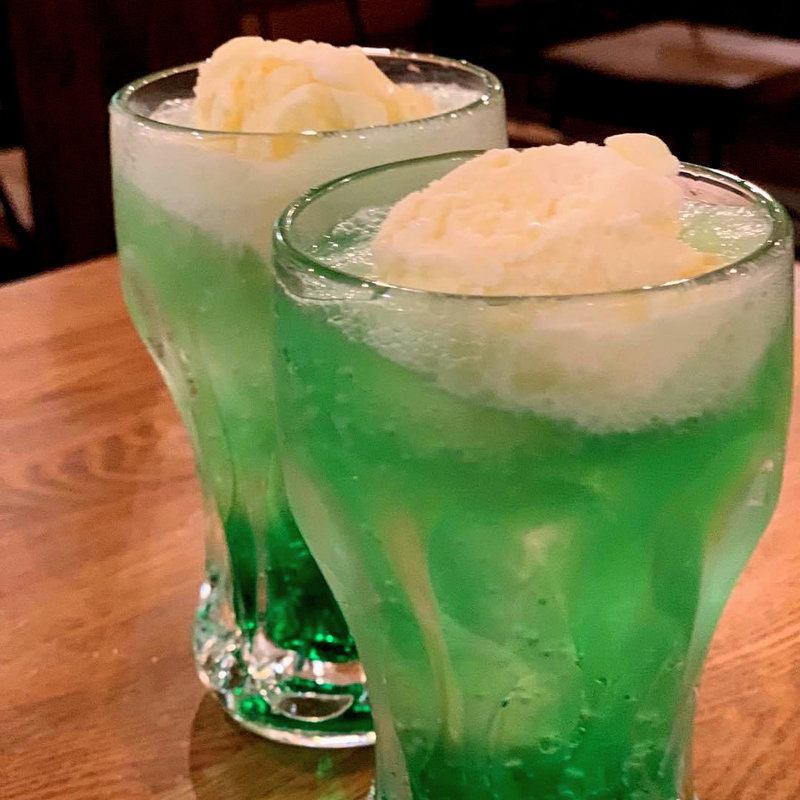 クリームソーダ(センターグリル)