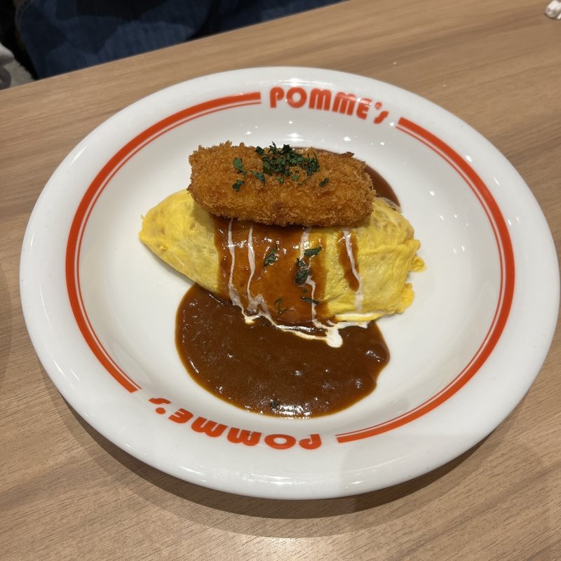 カニクリームコロッケのハヤシソースのオムライス(ポムの樹 イオンモール長久手店)