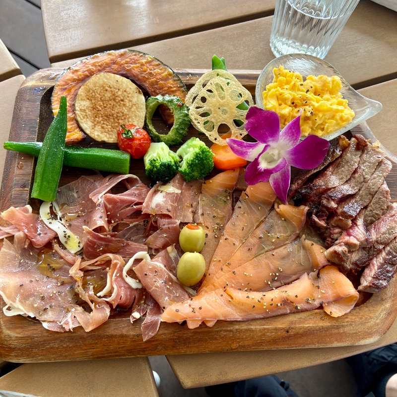 KAPUKAの3種盛り(和牛カフェ カプカ)