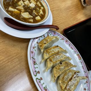 餃子と麻婆豆腐