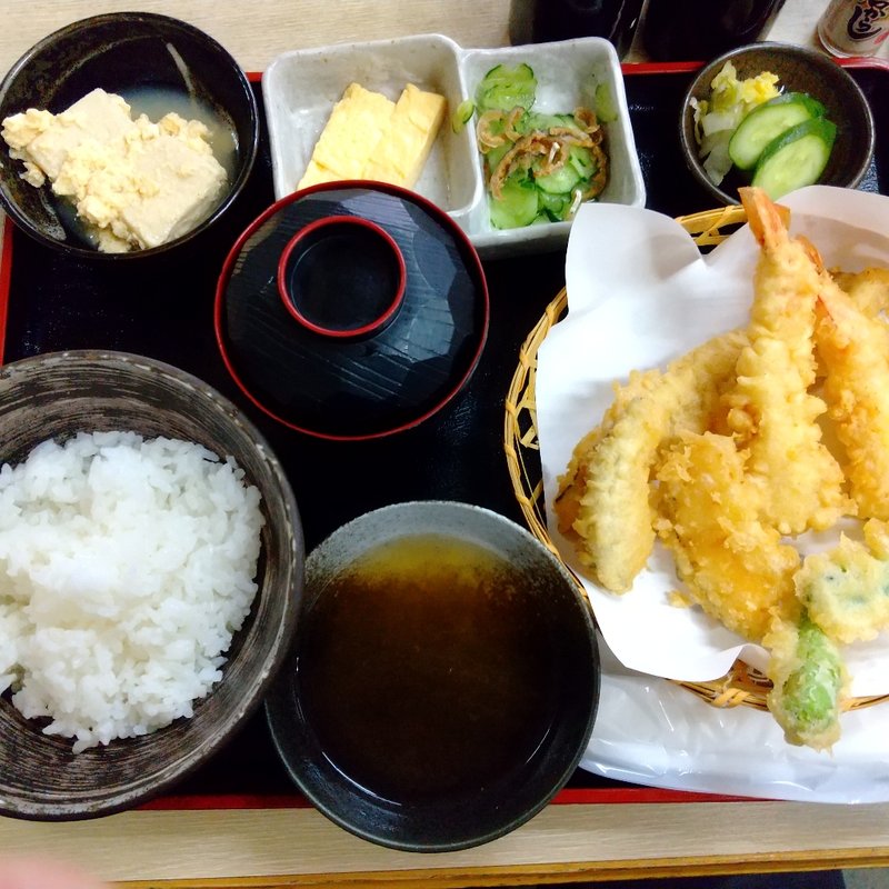 天婦羅定食(魚処でぶ)