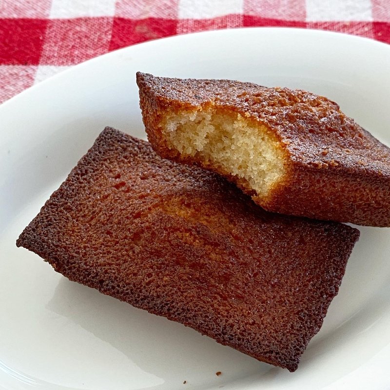 フィナンシェ(近江屋洋菓子店 神田店 （オウミヤヨウガシテン）)