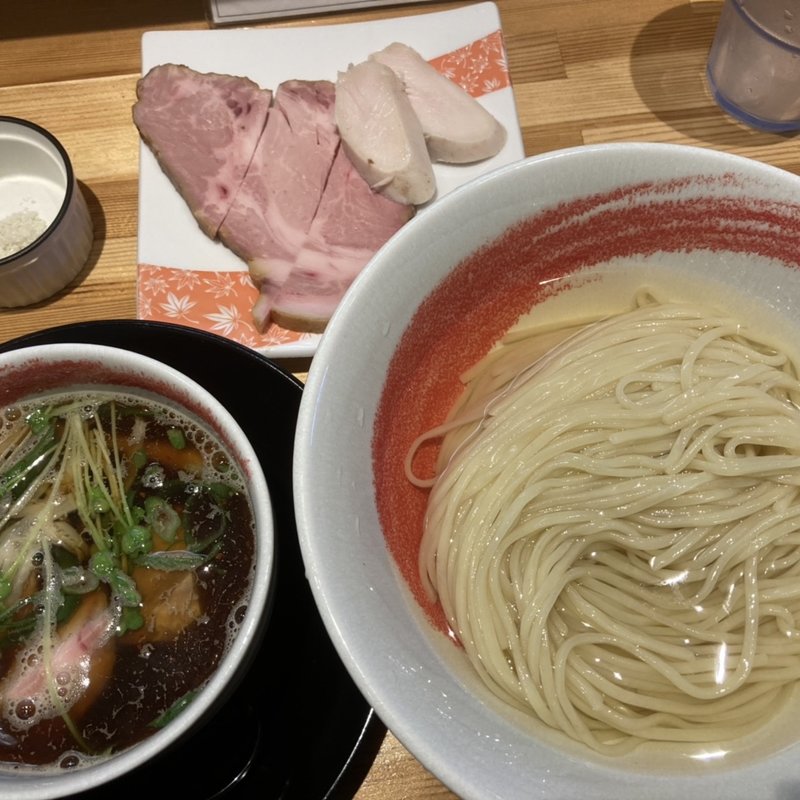 昆布水煮干し醤油つけ麺(麺や 凛)