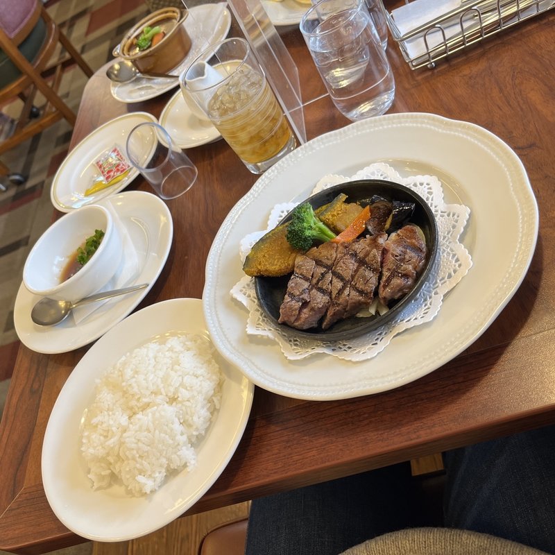 アンガスサーロインステーキ 〜おろしゆずポン酢ソース〜   (ロイヤルホスト 高蔵寺店 )