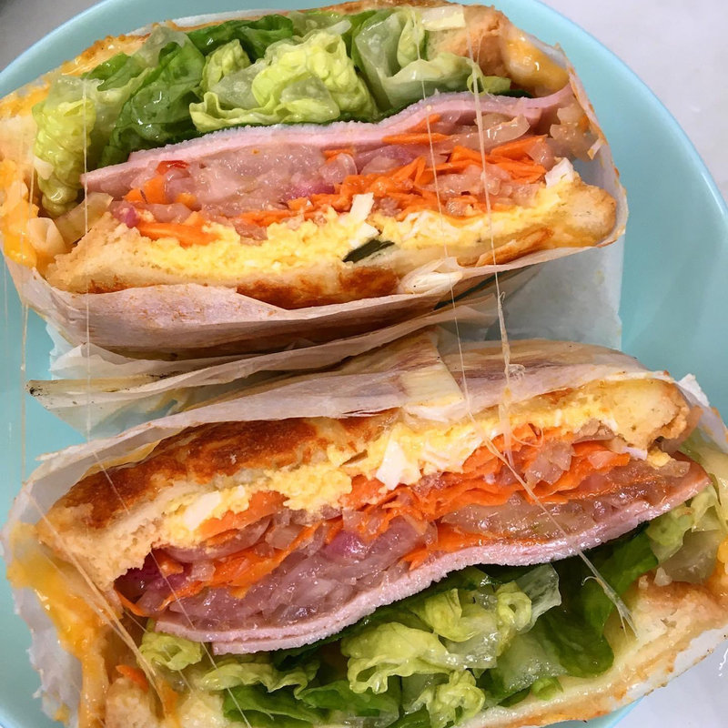 たまごサラダと野菜のデラックスサンドウィッチ(City Icecream&Coffee)