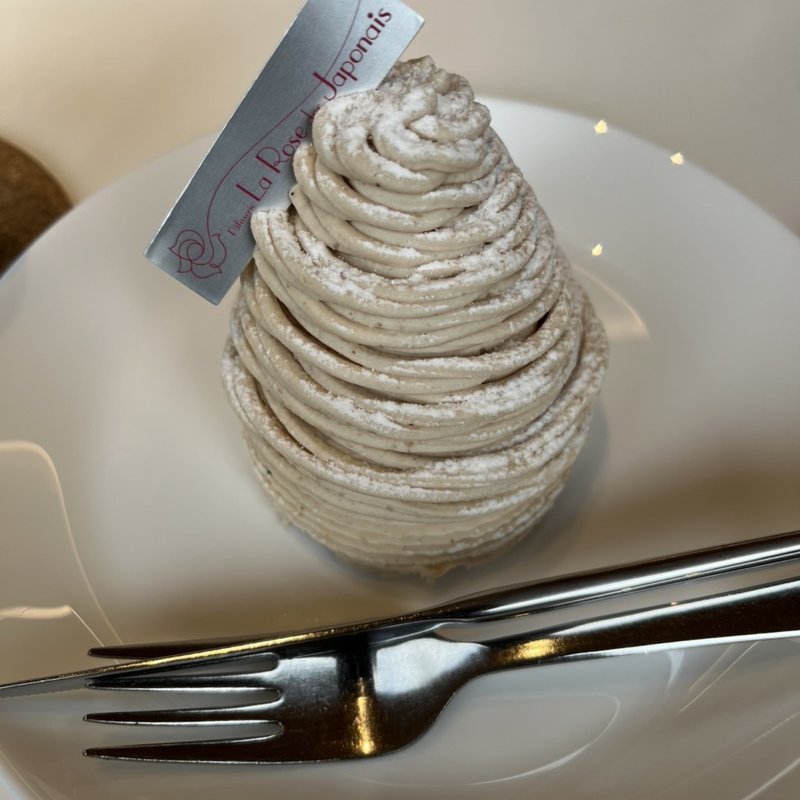 モンブラン(ラ・ローズ・ジャポネ （La Rose des Japonais）)