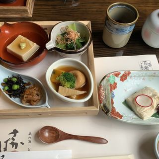 蕎麦膳(神戸酒心館)