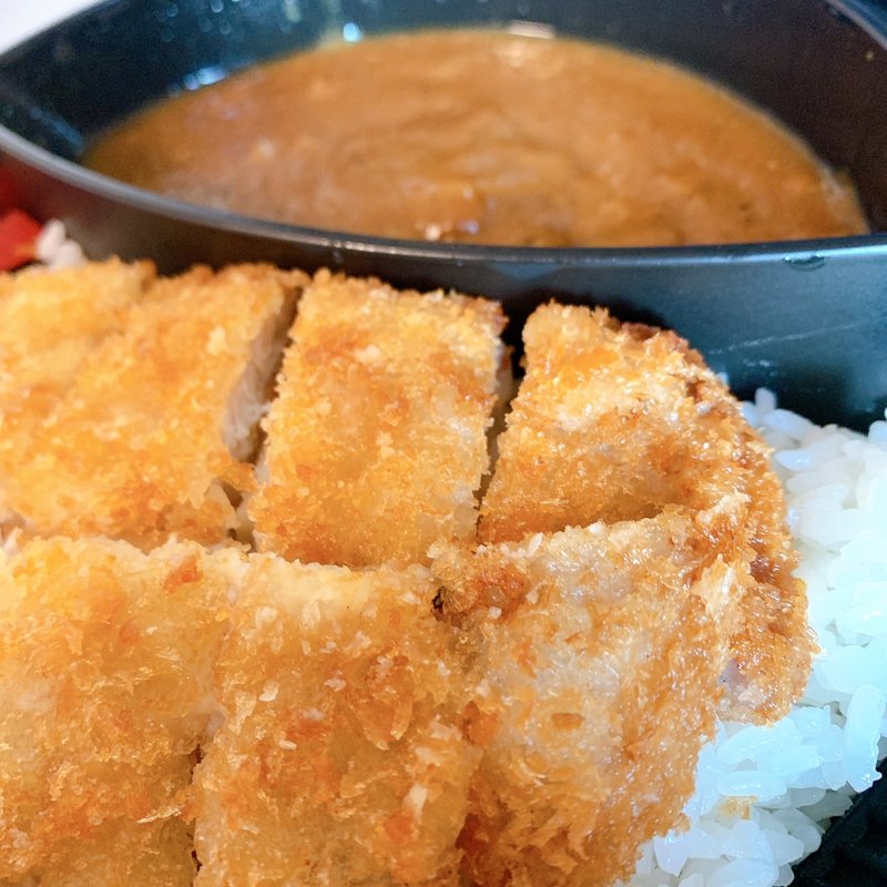 名物カツカレー(日乃屋カレー 新小岩店)