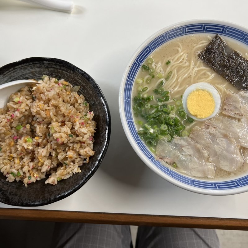 ラーメン炒飯セット(沖食堂)