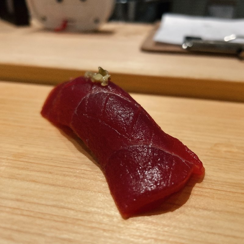 漬けマグロ(すし光琳（コウリン）)