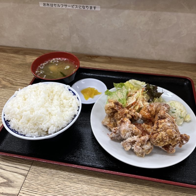 唐揚げ定食(大衆食堂スタンド そのだ 親不孝通り店)