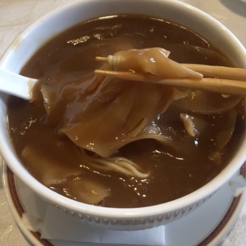 フカヒレの煮込みつゆそば(筑紫樓 恵比寿店)