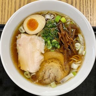 とりそば　醤油(鳥藤とりそばスタンド)
