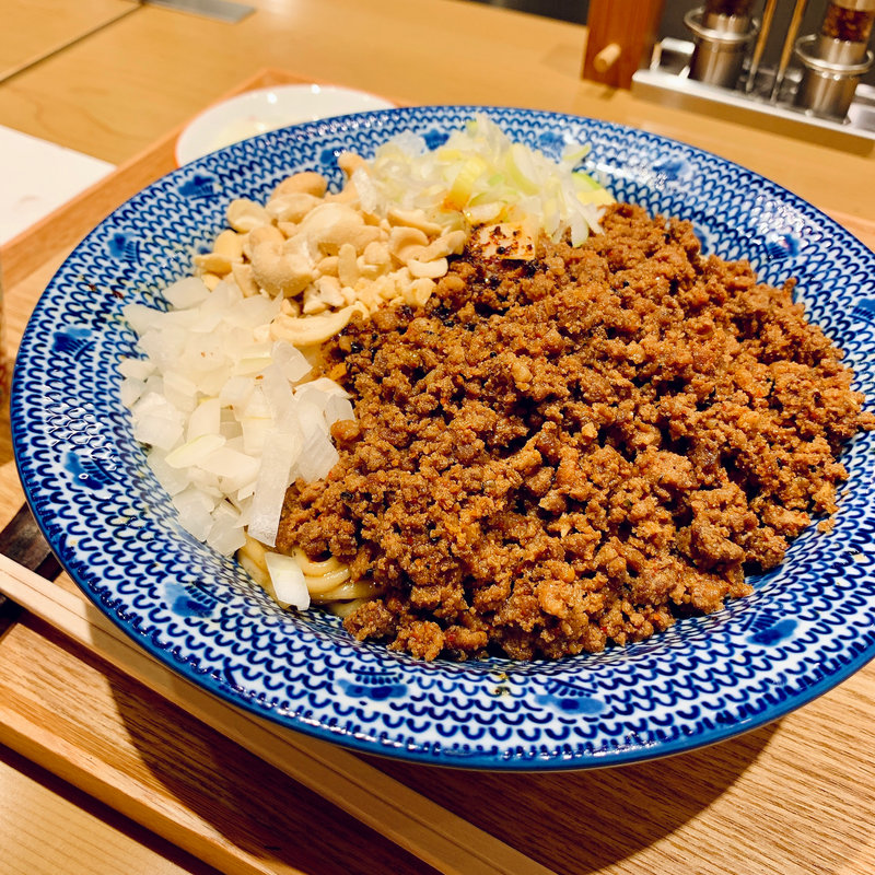 汁なしたんたん麺(担担麺の掟を破る者)