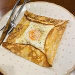 そば粉のガレット(ビストロフルフル)