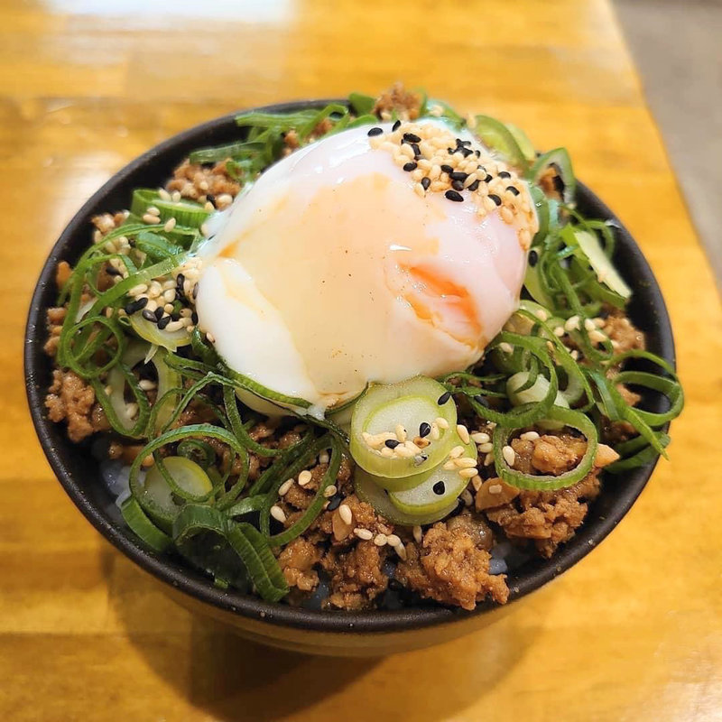 担担肉ごはん(麺屋ぬまた)