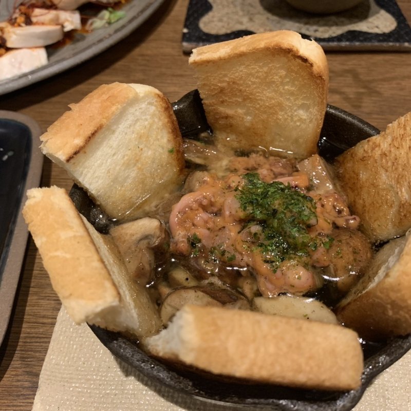 アヒージョ(鉄板とお酒 宗や)