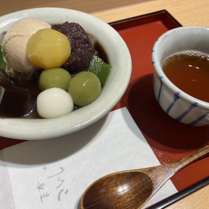 (家傳京飴 祇園小石 祇園本店 )