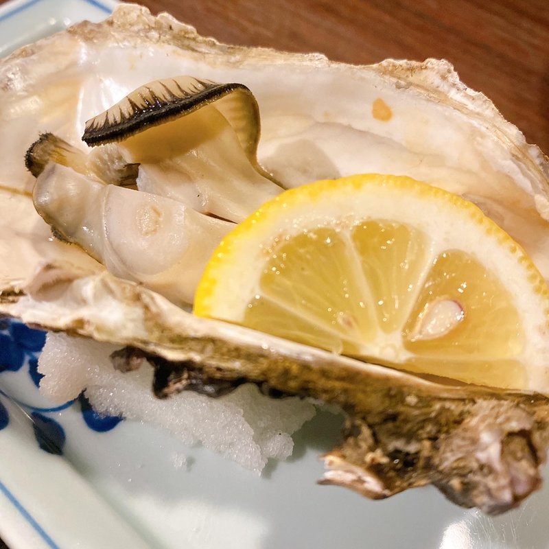 蒸し牡蠣(炙り居酒屋 卯今 )