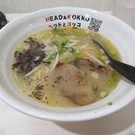 豚骨ラーメン