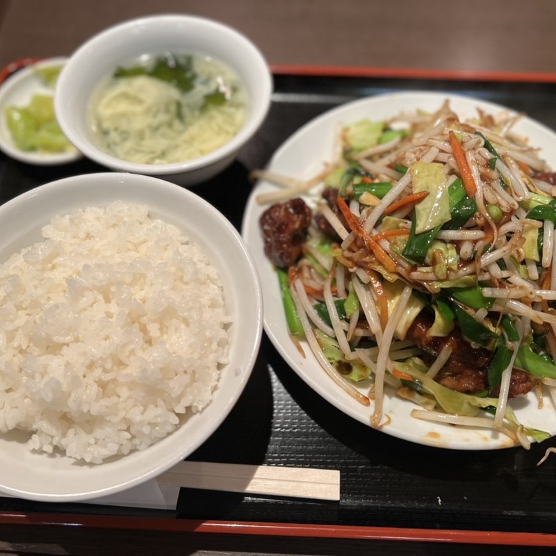 日替わり定食C：ニラレバ定食(龍驤)