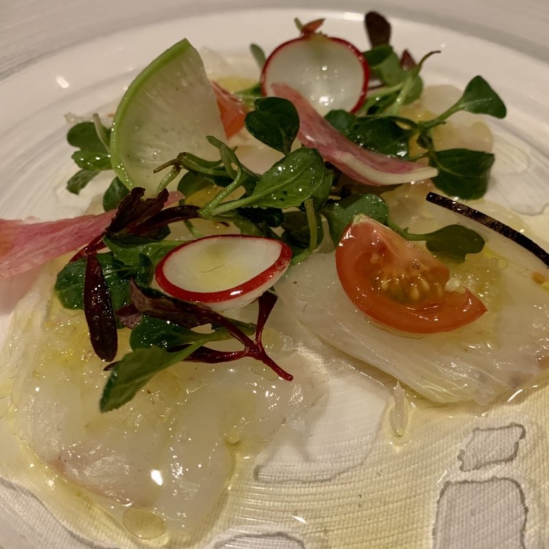 鮮魚のカルパッチョ(カルネヴィーノ （CarneVino）)