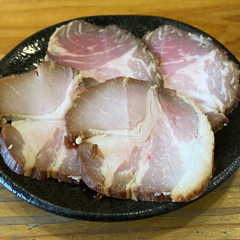 カナダ産三元豚 吊るし炭火焼き(らーめん専門 和海 （なごみ）)