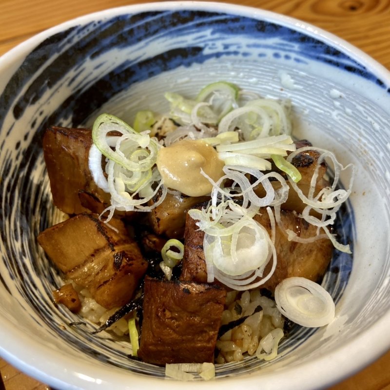 チャーシュー丼(麺や 佐渡友)