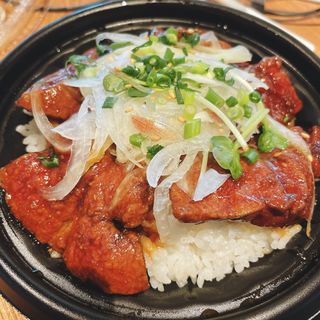 純牛レバー丼定食(肉もつ屋 神坊)