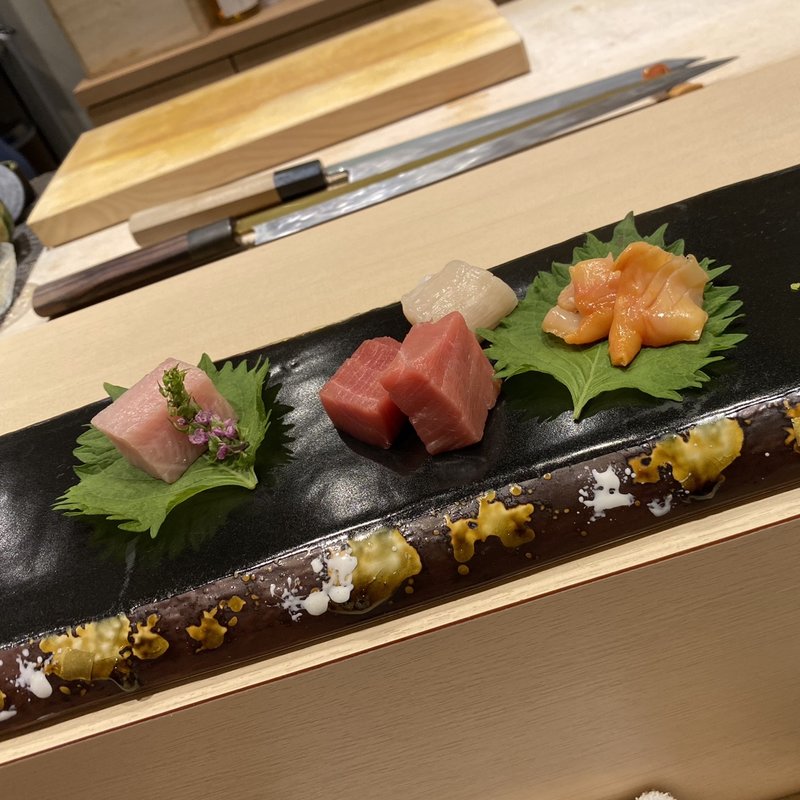 刺身盛り合わせ(鮨まつもと)