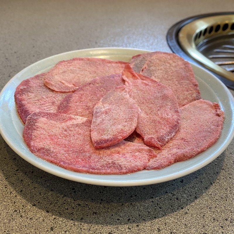 塩タン(星州苑 （せいしゅうえん）)