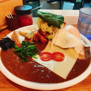 スペシャルカレー(カレーやさん LITTLE SHOP （カレーヤサン リトルショップ）)