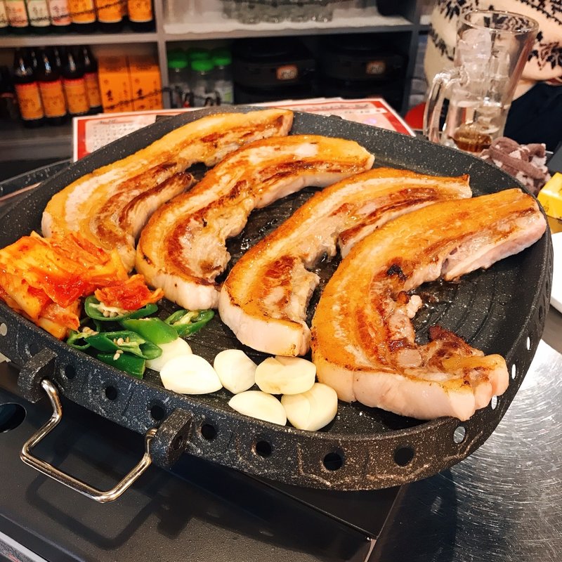 サムギョプサル(韓国市場デジオッパ)