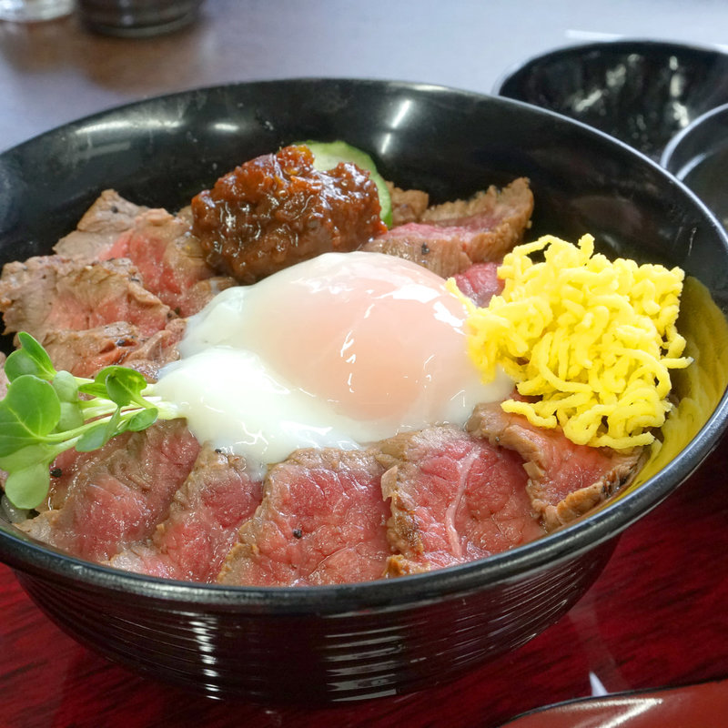 阿蘇高菜あか牛丼セット(あか牛丼専門店 ごとう屋 阿蘇店)