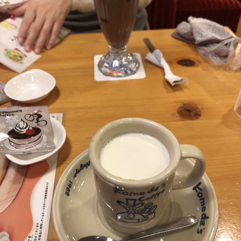 小豆小町 菫(すみれ)(コメダ珈琲店 池袋西口店)