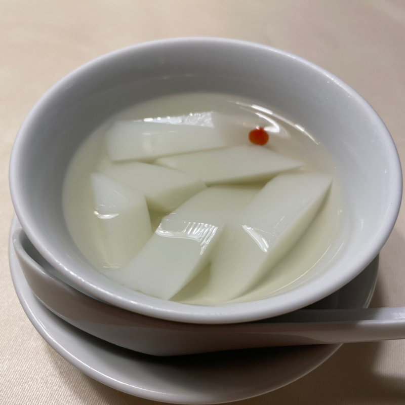 杏仁豆腐(紅蘭亭 下通本店)