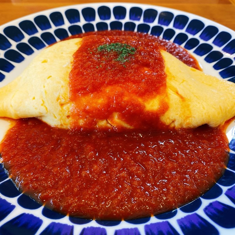 自家製トマトソースのオムライス(corrot. )