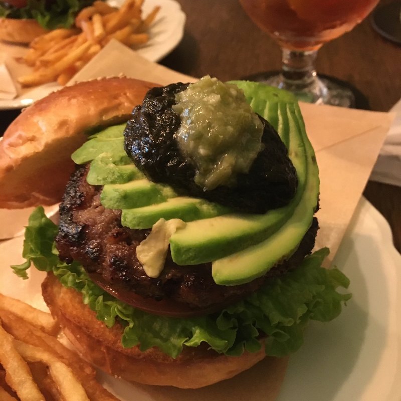 海苔わさびアボカドバーガー(チルトコ)