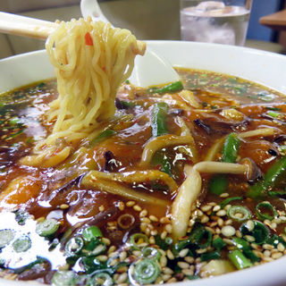 タンタン麺(中華料理 新華園(しんかえん))