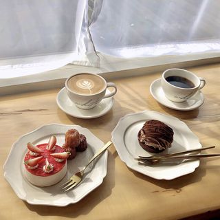 苺のレアチーズケーキ(WHITE. cafe)
