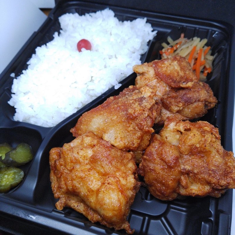 辛いからあげ弁当(からあげ 金と銀　一関インター店)