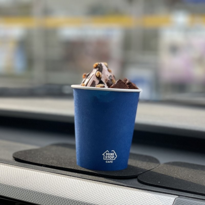 ショコラいちごソフト（カップ）(ミニストップ小山出井店)