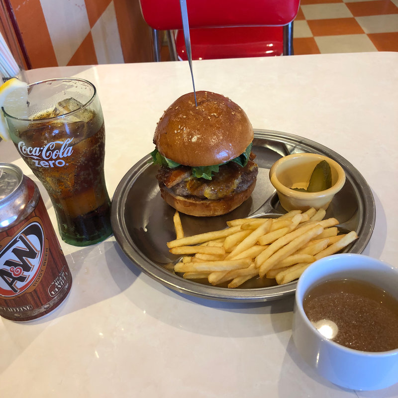 BIG BEN バーガー(ビッグベンダイナー)