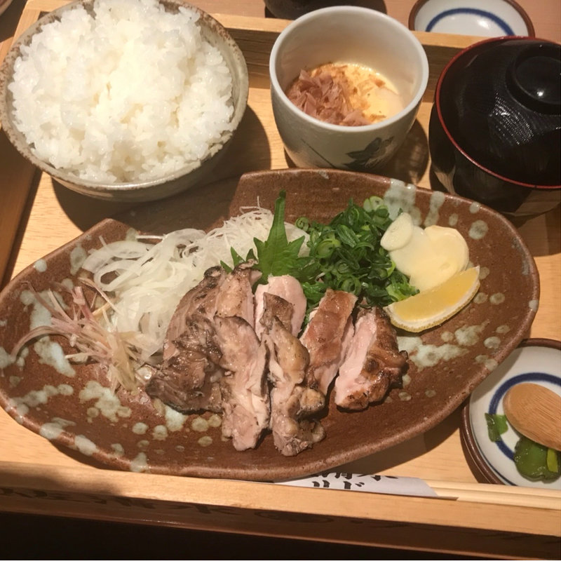 四万十鷄の藁焼き定食(土佐清水ワールド 上野店)
