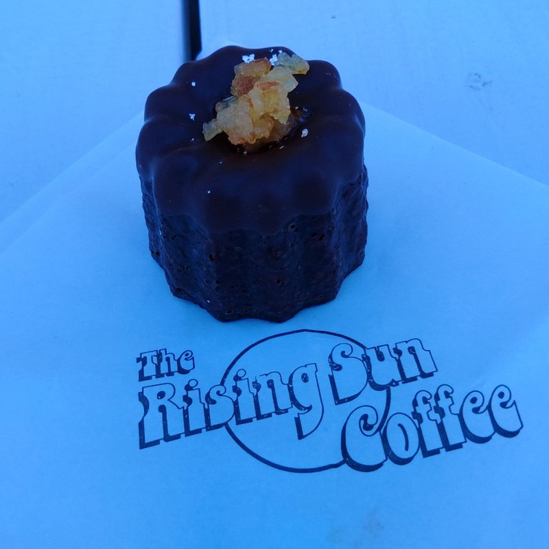 カヌレ(The Rising Sun Coffee 大網店)