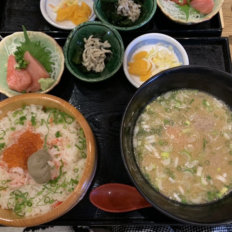 カニ丼(かじま )