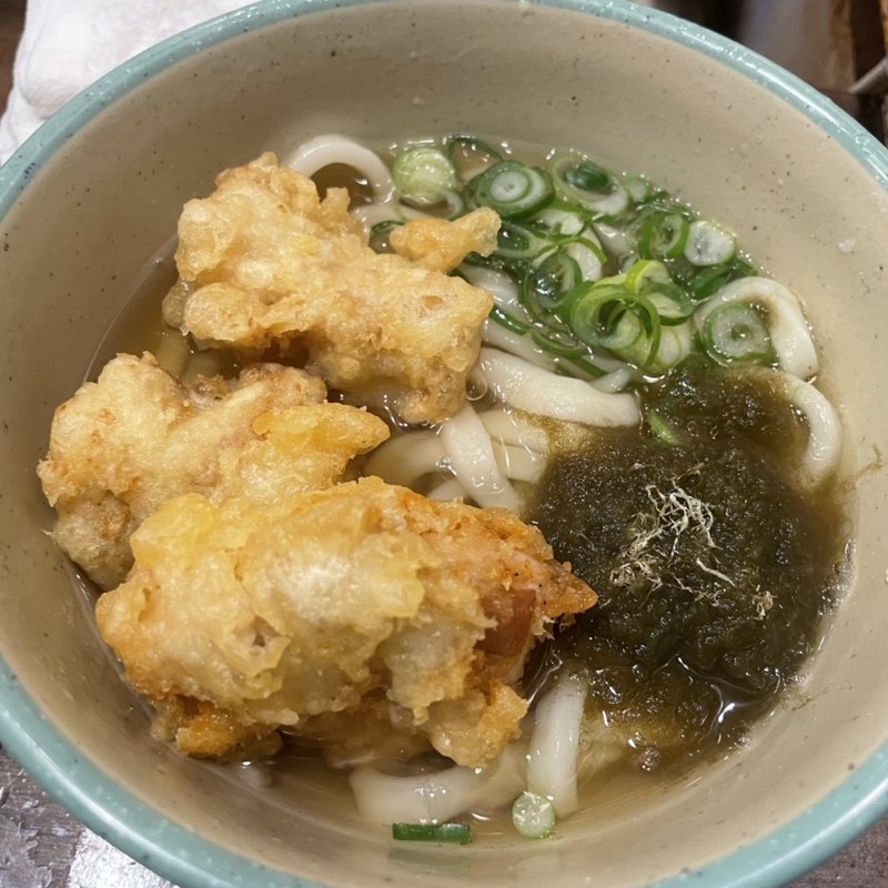 とり天うどん（温）＋とろろ昆布(おにやんま　五反田本店)