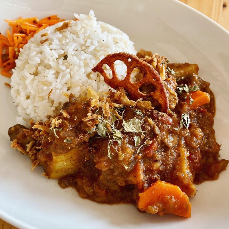 国産牛すじのとろとろカレー(EPICE CAFE )